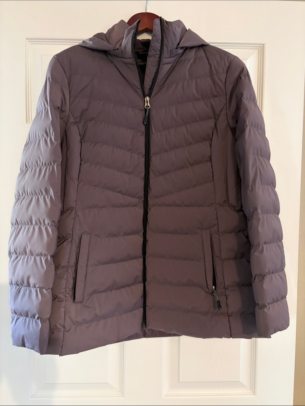 32 Degrees Hooded Quilted Puffer Jacket - Warm Mauve Taupe Color